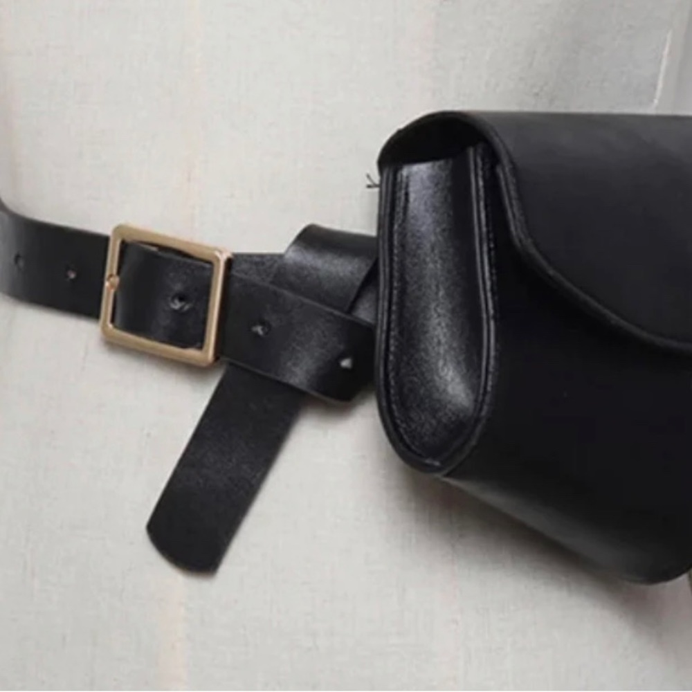 Fanny Leather Belt Bag w/Buckle-Blush Pink-One - Picture 2 of 2